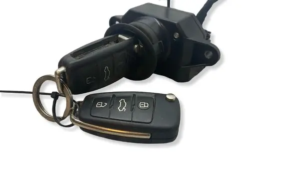 Audi Q7 4L Ignition lock 4F0909135