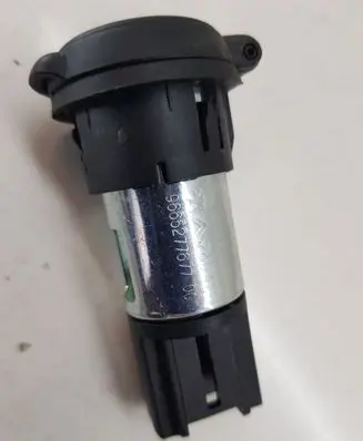 Peugeot 3008 I 12 V Socket (front) 966527767700
