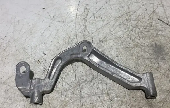 Toyota Yaris EGR valve cooler bracket 