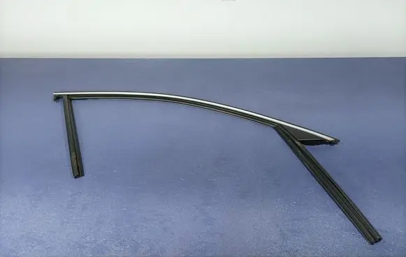 Volvo S90, V90 Front door rubber seal 31849230