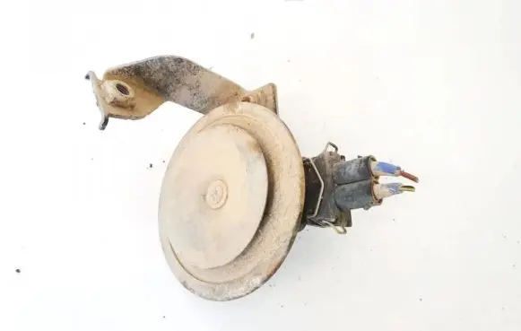 Volkswagen Golf IV Horn signal