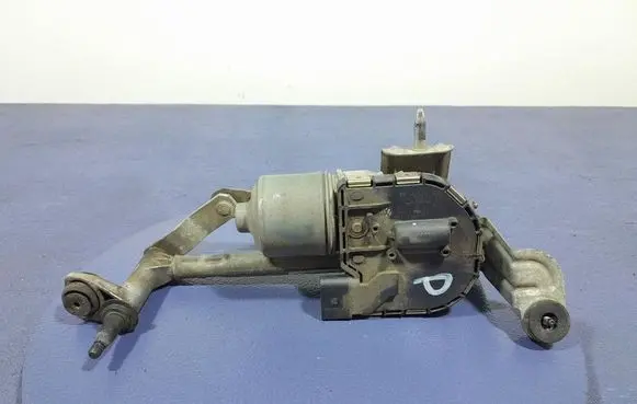 Volkswagen Golf Plus Front wiper linkage and motor 5M0955024C