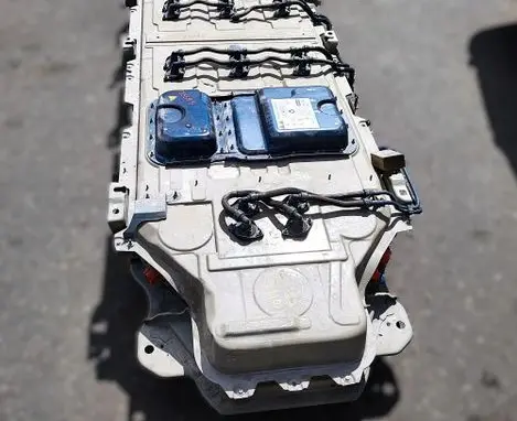 Opel Vivaro Hybrid / electric car battery 9853400080