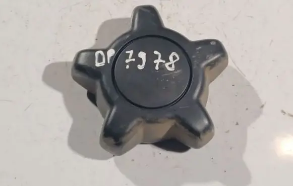 Volvo V70 Seat adjustment knob 08686047