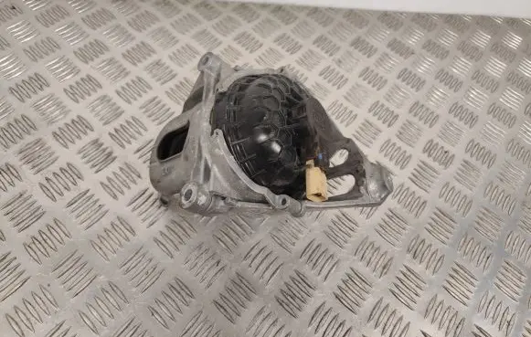 Audi Q5 SQ5 Engine mount bracket 4M0199371 4M0199371FG