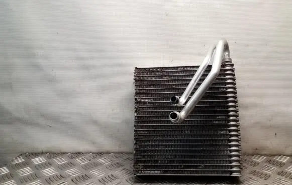 Air conditioning (A/C) radiator (interior)