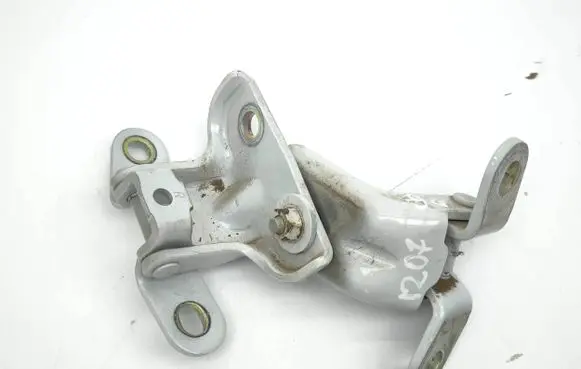 Rear door hinge set
