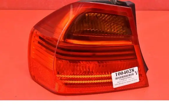 BMW X3 E83 Rear/tail lights 6937457