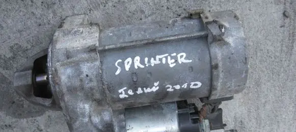Mercedes-Benz Sprinter W906 Starter motor A0061514501