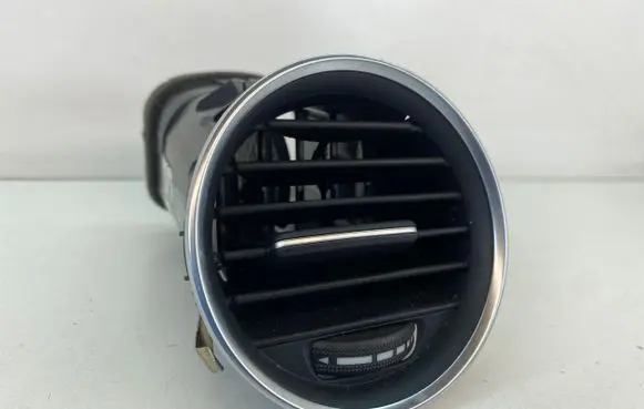 Mercedes-Benz C W204 Dashboard side air vent grill/cover trim A2048306354 630108 186211