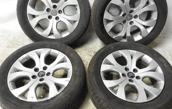 Citroen C5 R17 alloy rim 9656877580
