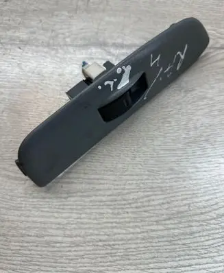 Toyota RAV 4 (XA20) Electric window control switch 7423142140