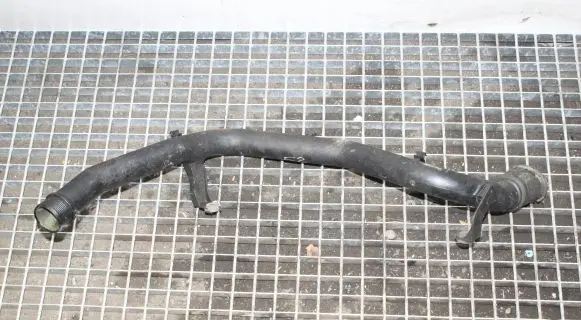 Audi Q7 4L Intercooler hose/pipe 7L6145770M 7L6145795S