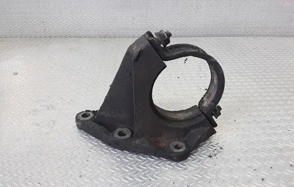 Ford Focus Driveshaft support bearing bracket 