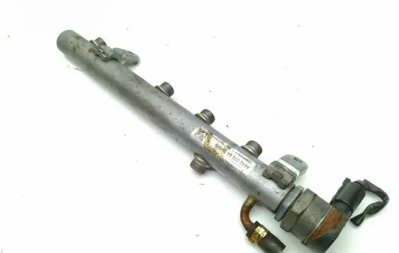 Fuel main line pipe