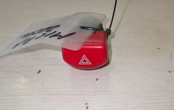 Nissan Micra Hazard light switch