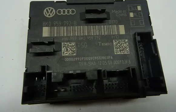 Audi A4 Allroad B8 Door control unit/module 8K0959792B