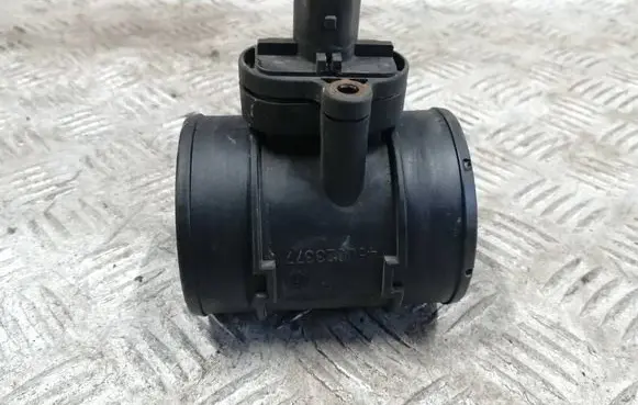 Opel Corsa E Mass air flow meter 13274755