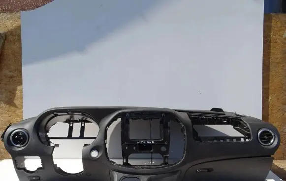 Mercedes-Benz Vito Viano W447 Dashboard
