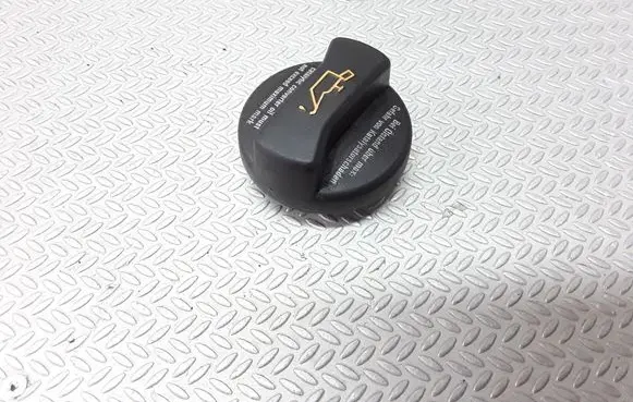 Volkswagen II LT Oil filler cap 026103485E