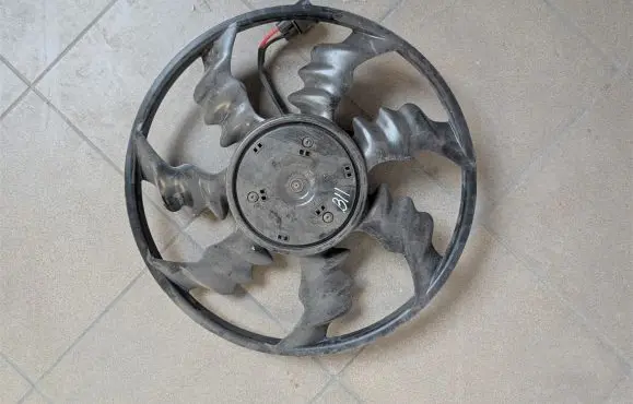 KIA Sportage Electric radiator cooling fan 220420