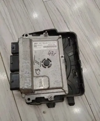 Citroen C3 Engine control unit/module ECU 9805321980