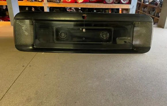 Ford Scorpio Trunk door license plate light bar 93GGN423A40AG D07LA