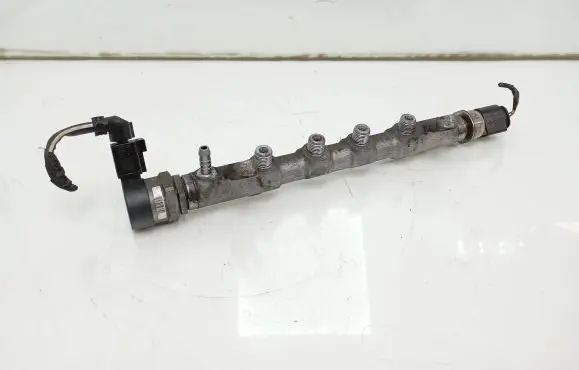 Volkswagen Caddy Fuel main line pipe 03L130089P 2700000423 057130764h