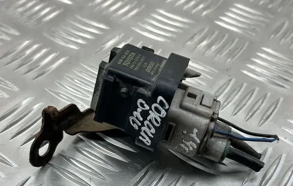 Toyota Corolla E140 E150 Glow plug pre-heat relay 2861067010 1567000671