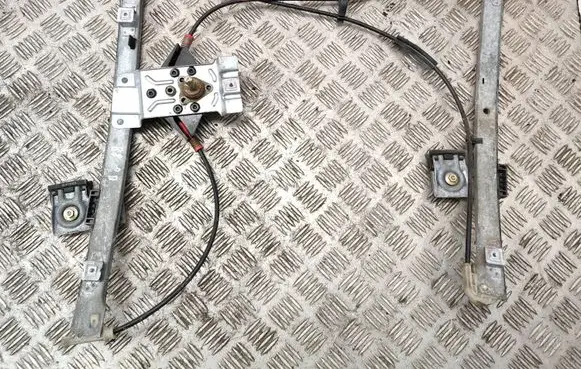 Volkswagen Vento Front door manual window regulator 