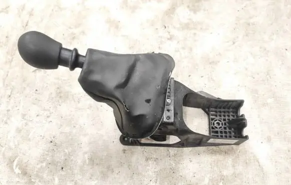 Renault Scenic III - Grand scenic III Gear shifter/selector 8201021402 9612434k
