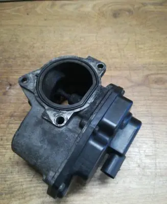 Volkswagen PASSAT B6 EGR valve 03G131501D 03G131501 216035358