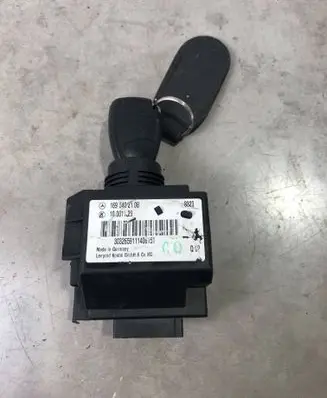 Mercedes-Benz A W169 Ignition lock 1695452108 3032659111406151 10001129