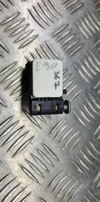 BMW 3 E90 E91 Airbag deployment crash/impact sensor 0285003900 502079 6911003
