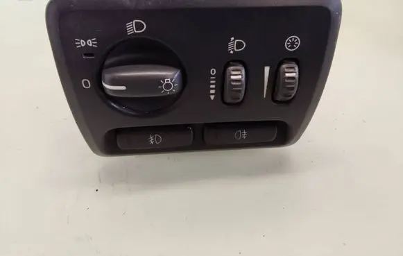 Volvo XC70 Light switch 8691751 ML47DA00105 7923