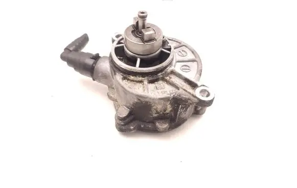 Mercedes-Benz E AMG W212 Vacuum pump A6462300265