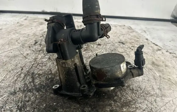 Ford Transit Vacuum pump 704230010