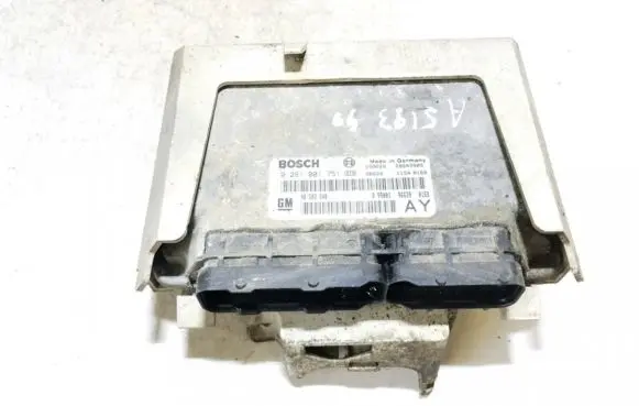 Opel Zafira A Engine control unit/module 0281001751 90582540