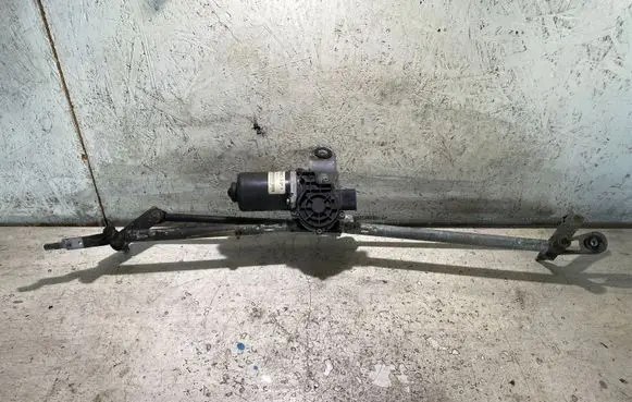 Ram 1500 Front wiper linkage and motor 891498531 06012018183034