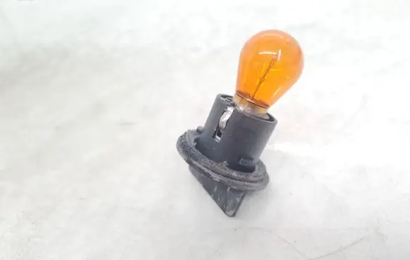 Peugeot 307 Front indicator light FS705T1