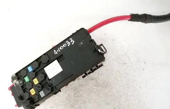 Mercedes-Benz R W251 Fuse box set 013948411