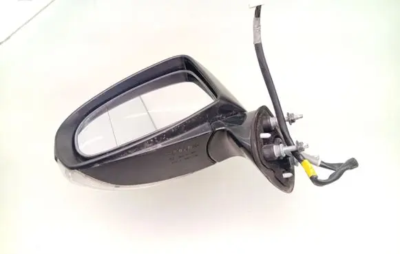 Toyota Avensis T270 Front door electric wing mirror E11026399