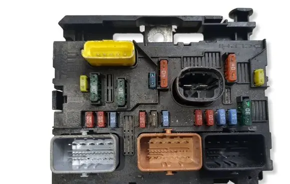 Citroen C3 Fuse module 9659741780