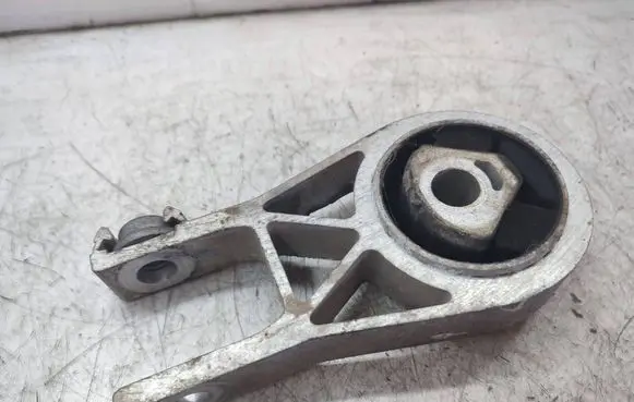 Citroen Jumper Engine mount bracket 