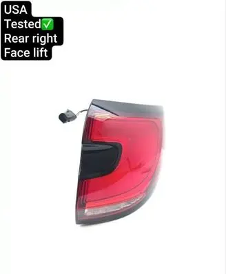 Chrysler Pacifica Rear/tail lights 640000003801