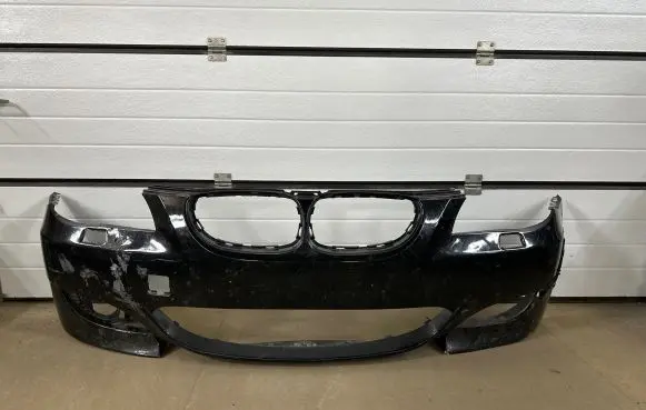 BMW 5 E60 E61 Front bumper 7896582