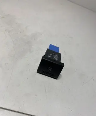 Audi A4 S4 B5 8D Fog light switch 8D0941563 3102123