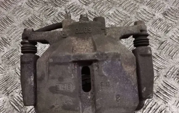 Mazda CX-5 II Front brake caliper