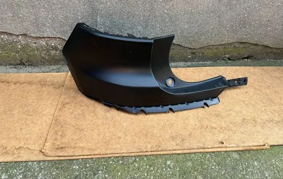 Volvo XC40 Rear bumper corner part panel trim 31449336 AEKZ3