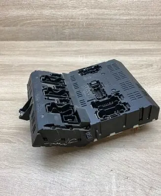 Renault Megane I Fuse module S103606001 S103600300J